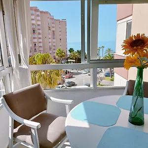 https://apartamento-valentinabeach.es-andalucia.com